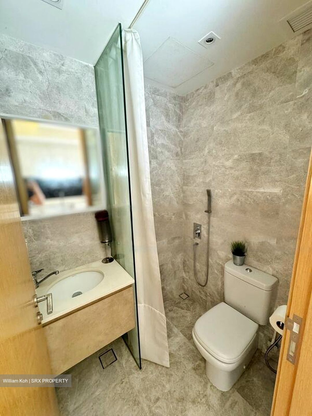 6 Derbyshire (D11), Condominium #458640921